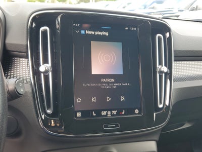 2021 Volvo XC40 P8 4WD