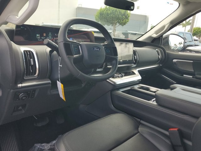 2026 Ford Expedition MAX Platinum®